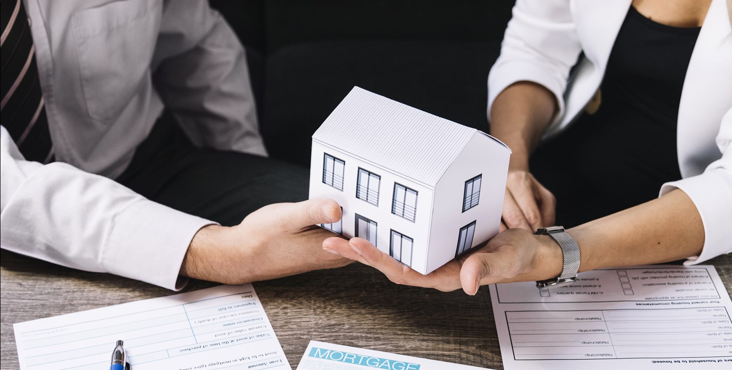 BUYING & SELLING PROPERTY
